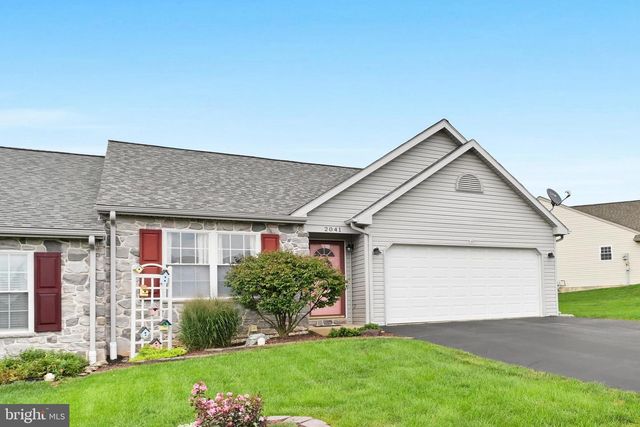 2041 WEEPING WILLOW LN, Mount Joy, PA 17552