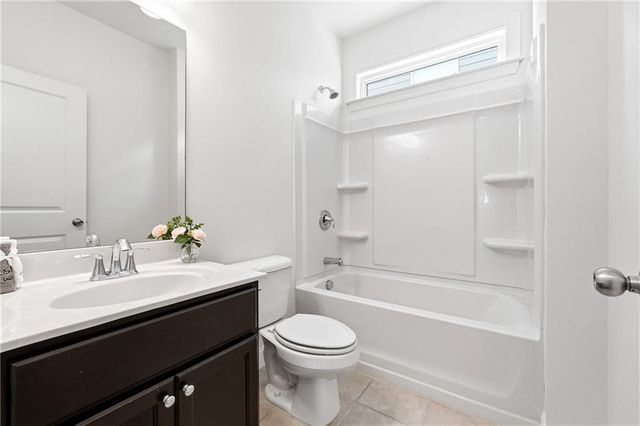 209 LAKESTONE Parkway, Woodstock, GA 30188