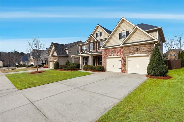 209 LAKESTONE Parkway, Woodstock, GA 30188