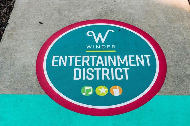 165 Bramblewood Drive, Winder, GA 30680