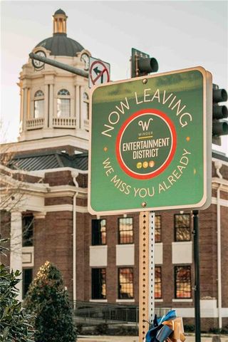 165 Bramblewood Drive, Winder, GA 30680