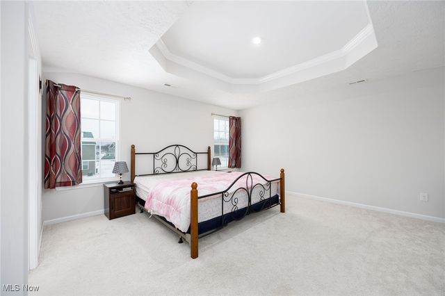 38488 Briar Lakes Drive, Avon, OH 44011