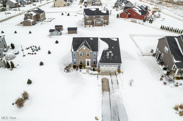 38488 Briar Lakes Drive, Avon, OH 44011