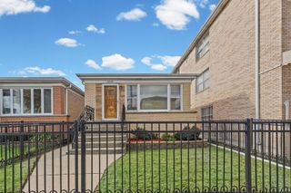 6084 N ELSTON Avenue, Chicago, IL 60646