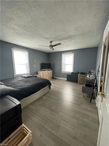 1220 Hibie ST, Norfolk, VA 23523