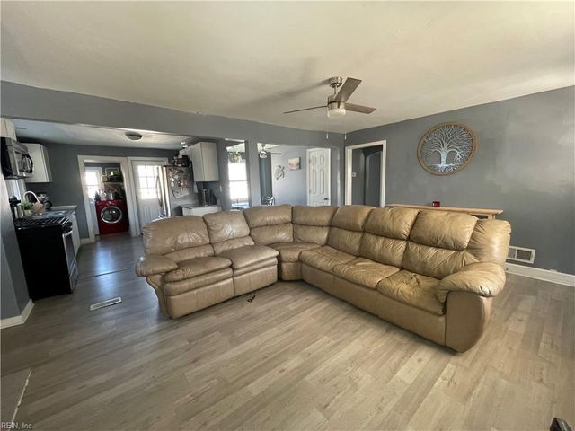 1220 Hibie ST, Norfolk, VA 23523