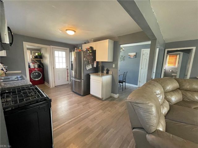 1220 Hibie ST, Norfolk, VA 23523