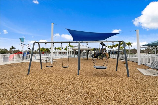 7109 PARADISE ISLAND COURT, Sun City Center, FL 33573