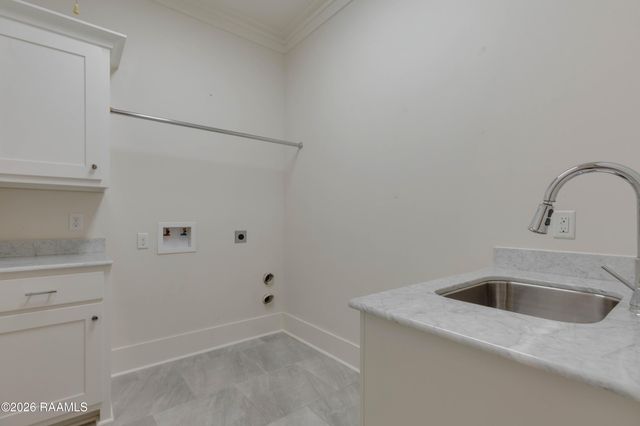 211 Edgehill Circle, Lafayette, LA 70508