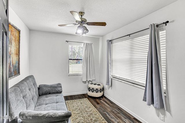 120 WIPPLETREE Court, Palatka, FL 32147