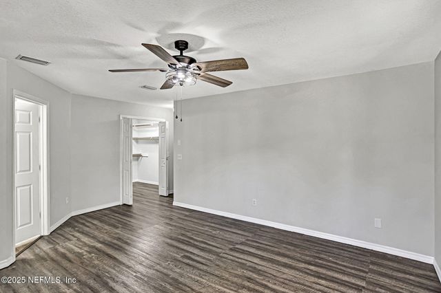 120 WIPPLETREE Court, Palatka, FL 32147