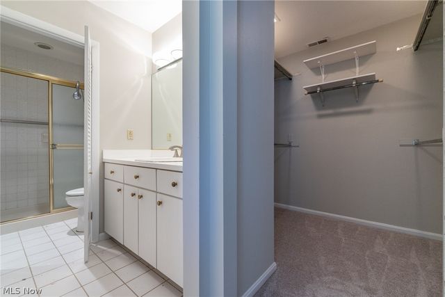 3970 E Meadow Lane, Orange Village, OH 44122
