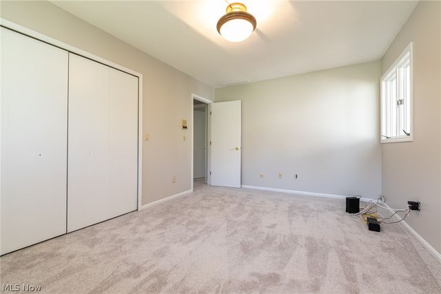 3970 E Meadow Lane, Orange Village, OH 44122
