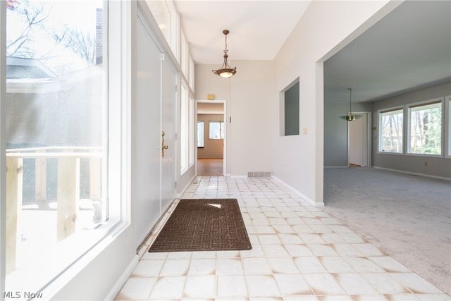 3970 E Meadow Lane, Orange Village, OH 44122