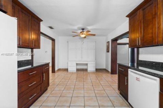 9155 SW 179th St, Palmetto Bay, FL 33157