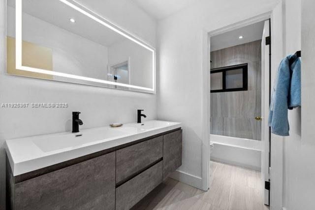 9155 SW 179th St, Palmetto Bay, FL 33157