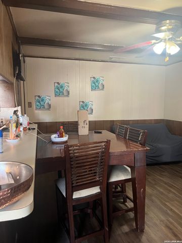 4443 CLEAR SPRING, San Antonio, TX 78217