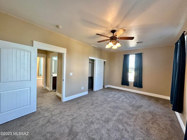 508 N Eagle Meadow Loop, Thatcher, AZ 85552