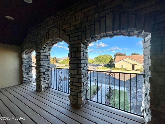 508 N Eagle Meadow Loop, Thatcher, AZ 85552