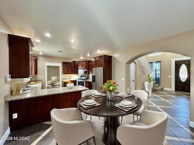 508 N Eagle Meadow Loop, Thatcher, AZ 85552