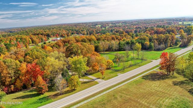 3265 Leatherwood Ford Rd, Jamestown, TN 38556