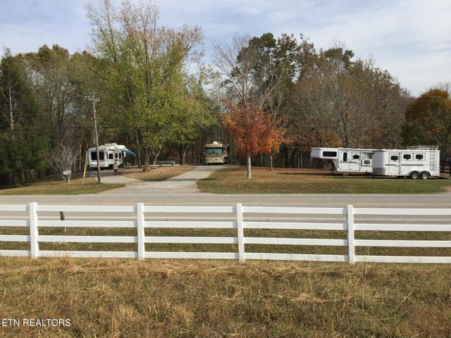 3265 Leatherwood Ford Rd, Jamestown, TN 38556