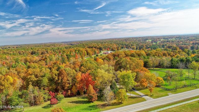 3265 Leatherwood Ford Rd, Jamestown, TN 38556