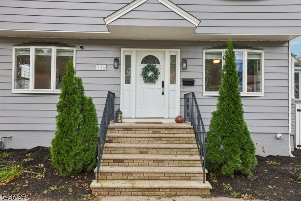 335 Coolidge Drive, Kenilworth Boro, NJ 07033 — photo 2