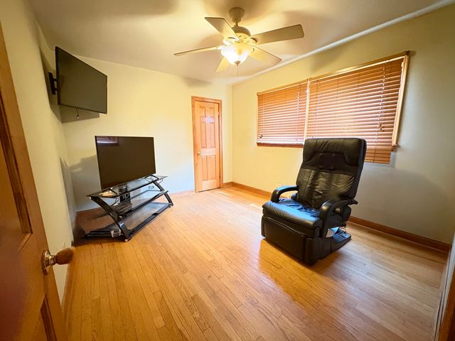 11024 S Morgan Street, Chicago, IL 60643