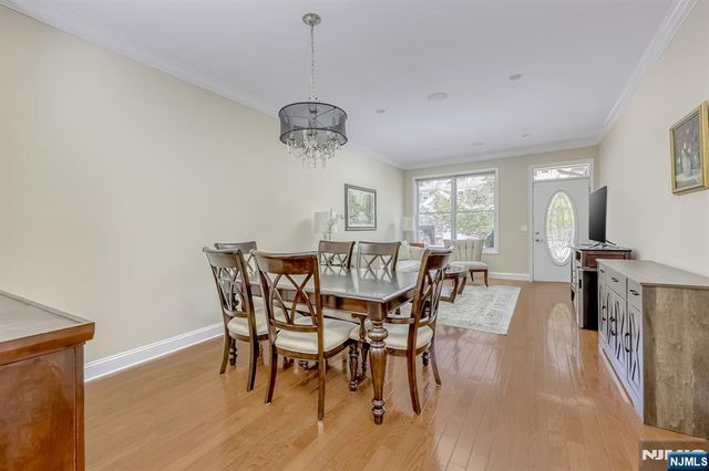 1004 Whitney Lane, Allendale, NJ 07401