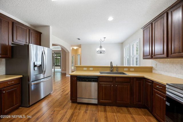 3333 WARNELL Drive, Jacksonville, FL 32216