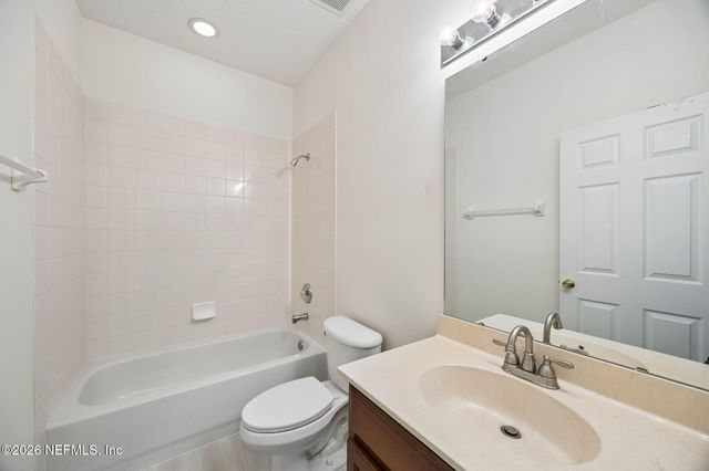 3333 WARNELL Drive, Jacksonville, FL 32216