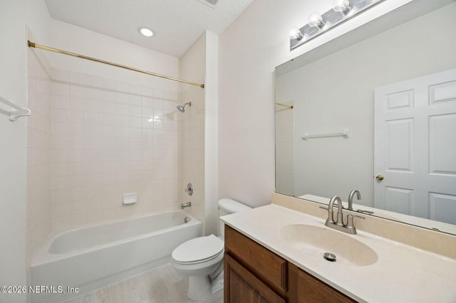 3333 WARNELL Drive, Jacksonville, FL 32216