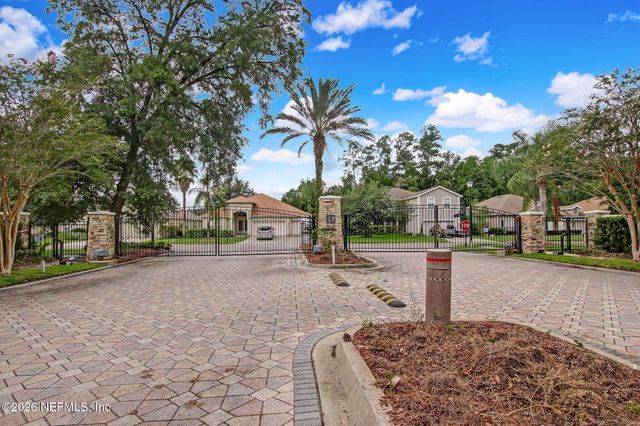 3333 WARNELL Drive, Jacksonville, FL 32216