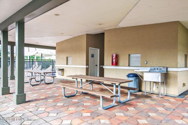 3333 WARNELL Drive, Jacksonville, FL 32216