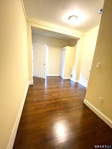 1015 West Main Street 2B, Waterbury, CT 06708