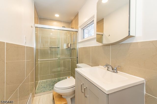 237 E Passaic Ave, Bloomfield Twp., NJ 07003