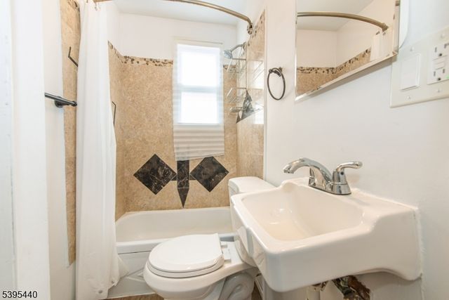 237 E Passaic Ave, Bloomfield Twp., NJ 07003