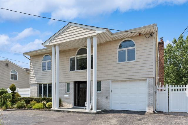 2687 Karen Street, Bellmore, NY 11710