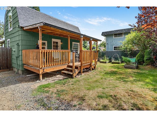 269 S 69TH Pl, Springfield, OR 97478