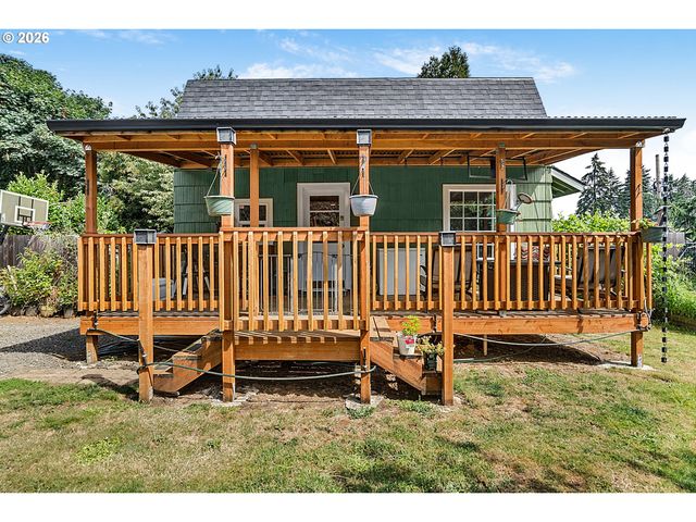 269 S 69TH Pl, Springfield, OR 97478