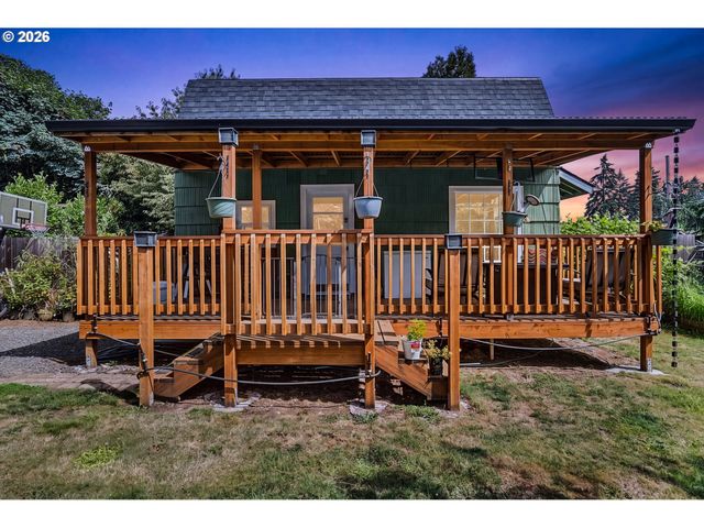 269 S 69TH Pl, Springfield, OR 97478