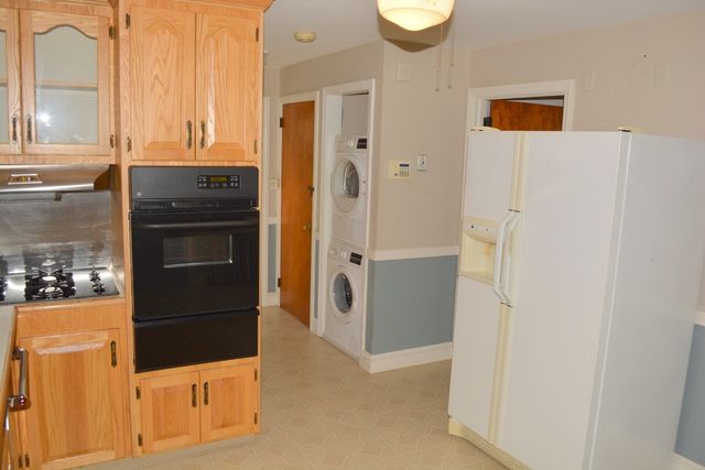 103 Greenwich Avenue, East Providence, RI 02914