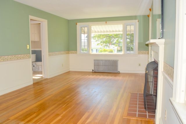 103 Greenwich Avenue, East Providence, RI 02914