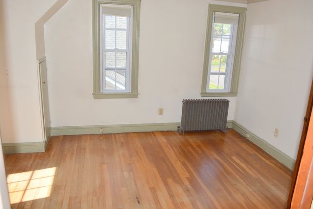 103 Greenwich Avenue, East Providence, RI 02914