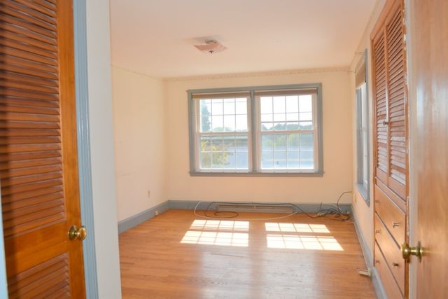 103 Greenwich Avenue, East Providence, RI 02914