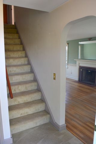 103 Greenwich Avenue, East Providence, RI 02914