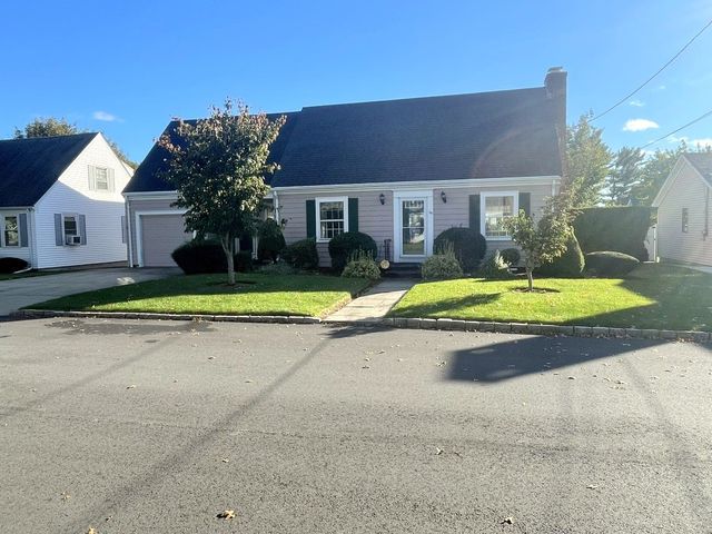 103 Greenwich Avenue, East Providence, RI 02914