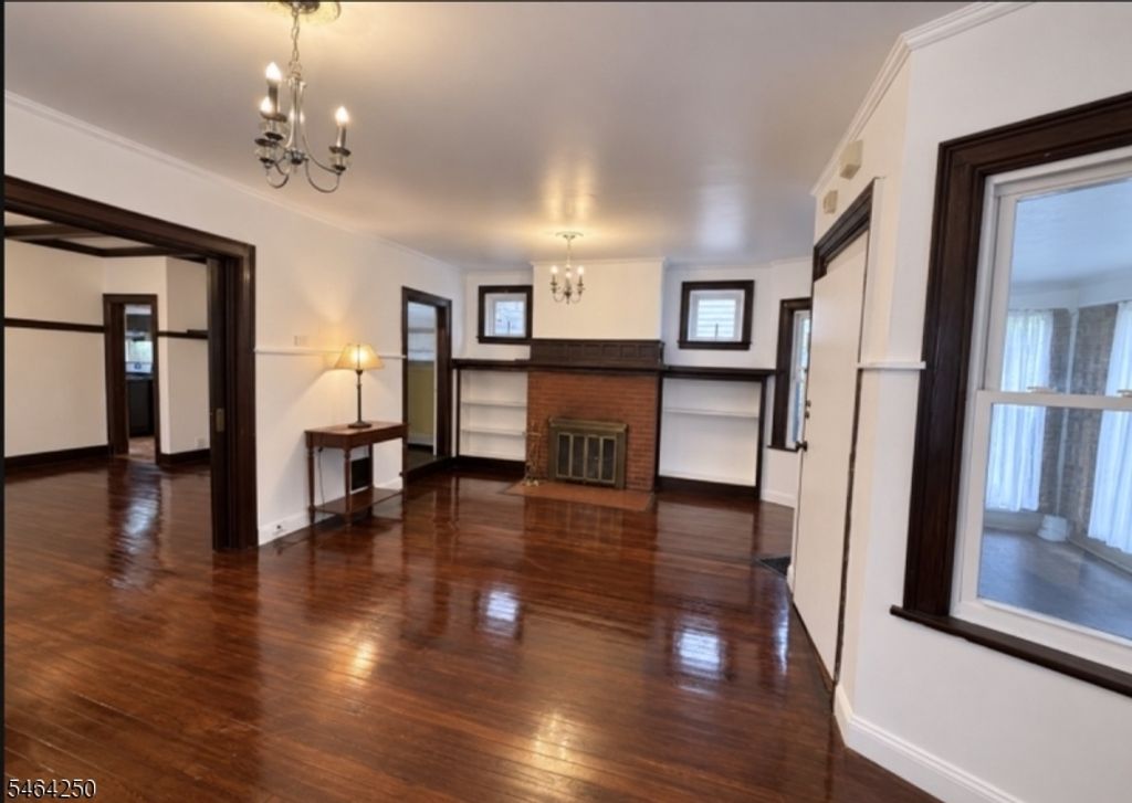 131 Greenwood Ave, East Orange City, NJ 07017 — photo 3
