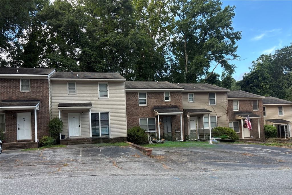 900-C Creekside Drive, Clemson, SC 29631
